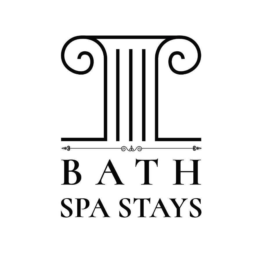 City Centre Stunning House-Roman Baths - 3Min Walk - 4 Bedrooms エクステリア 写真